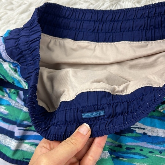 Lululemon Tracker Short III Seven Wonders Multi / Hero Blue - Picture 2 of 5